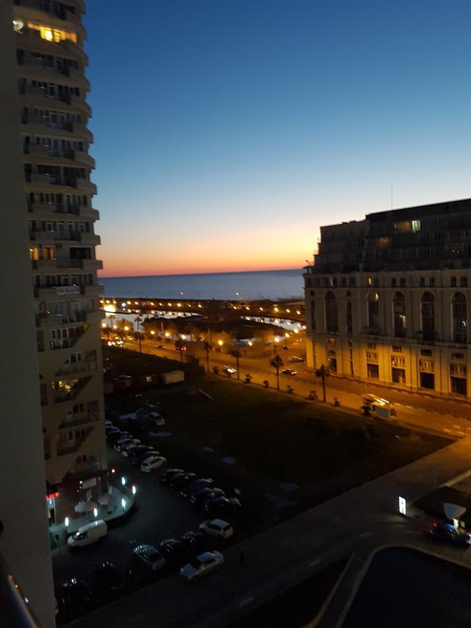 5 Rooms Batumi Esterno foto