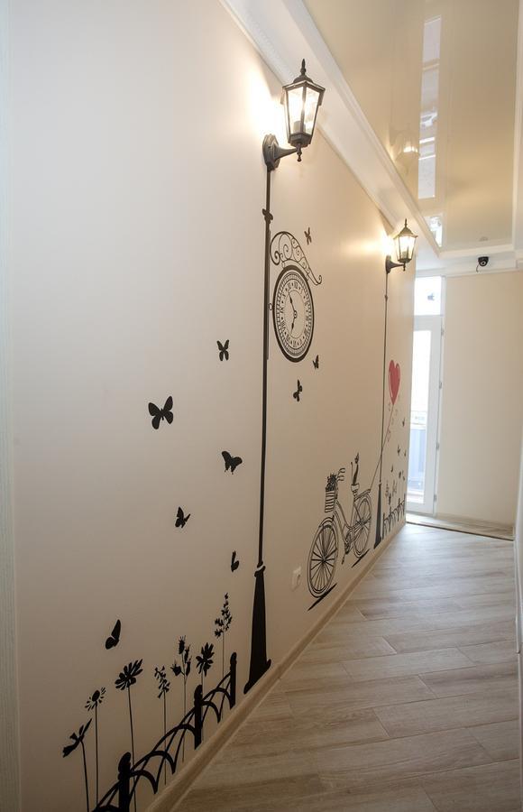5 Rooms Batumi Esterno foto
